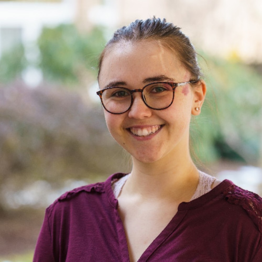 Meet your Posher, Ashlyn